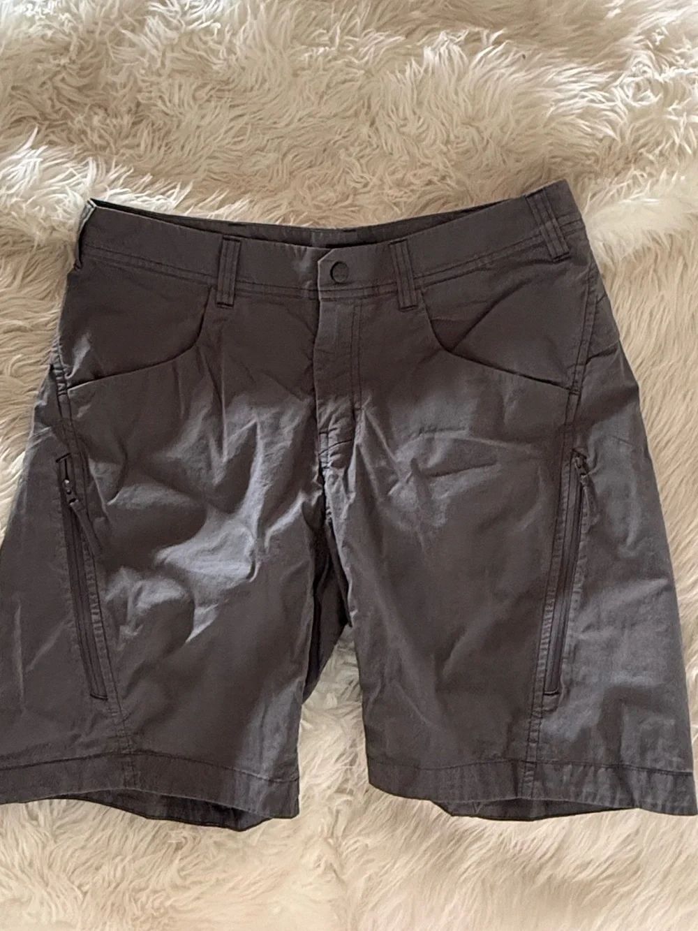 Casual Men's Gray Shorts